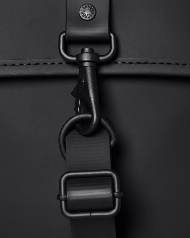 BACKPACK BLACK