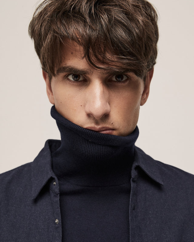THE FLANNEL COTTON SHIRT NAVY
