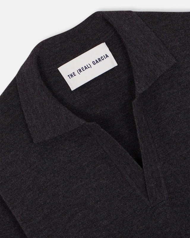 JERSEY POLO GRIS OSCURO
