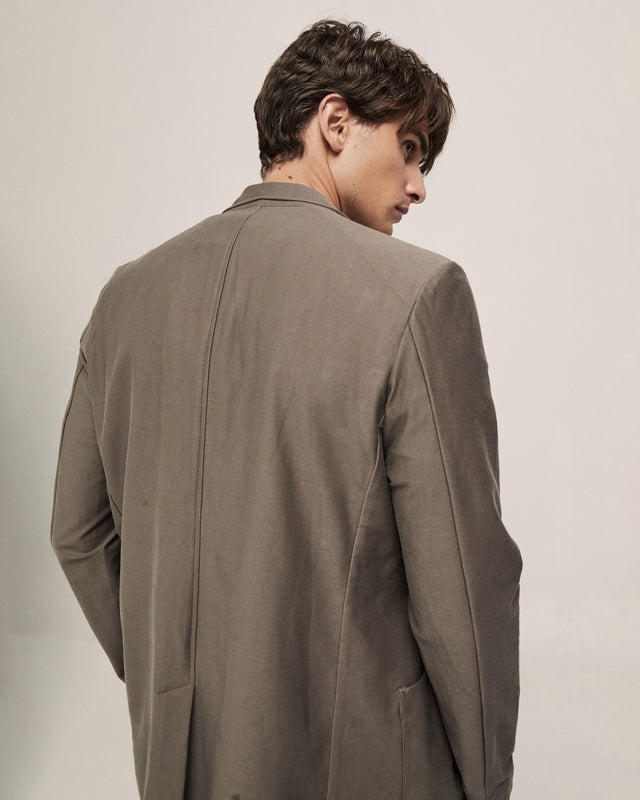 TRAJE CONFORT TAUPE