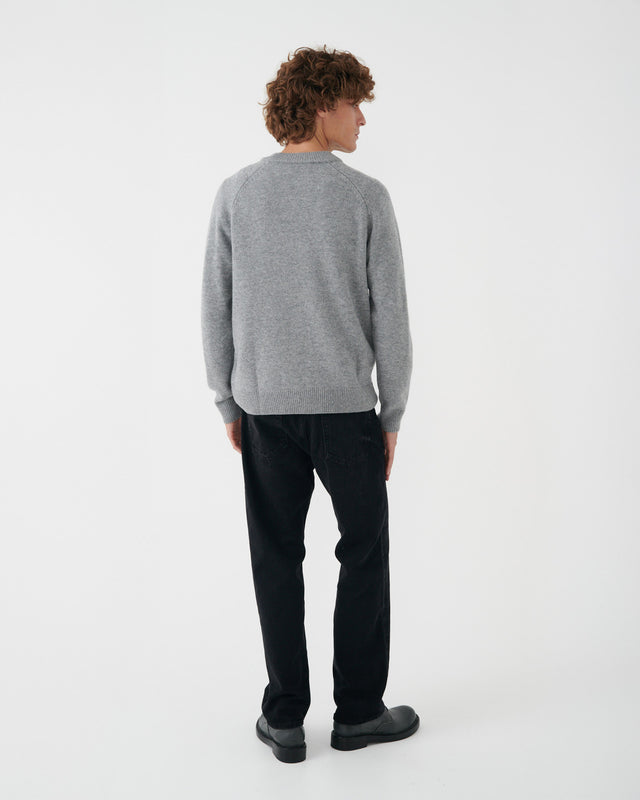 JERSEY DE CUELLO REDONDO GRIS CLARO