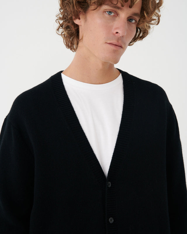 POCKET CARDIGAN BLACK