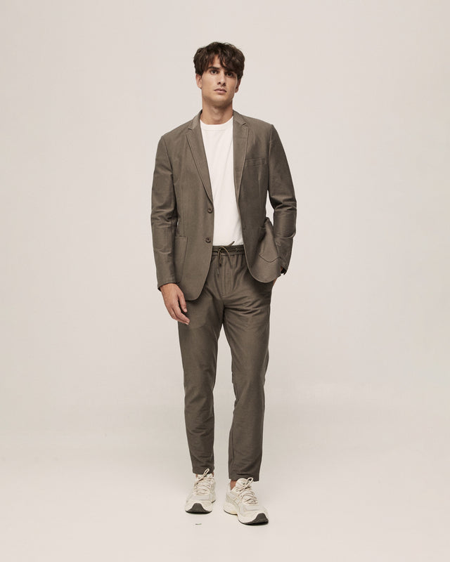 COMFORT SUIT TAUPE